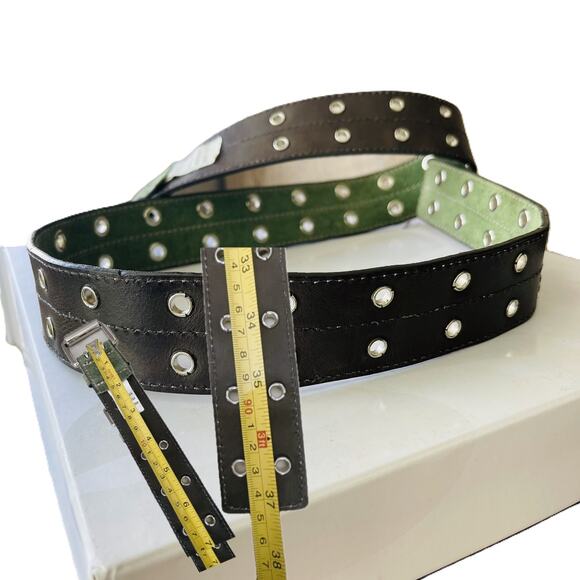 Y2K Vintage Green Suede Leather Grommet Buckle Belt S - Picture 5 of 5